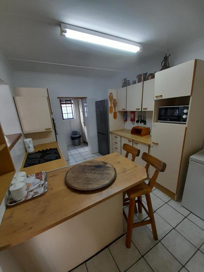 Whalers Guest House Hermanus Eksteriør bilde